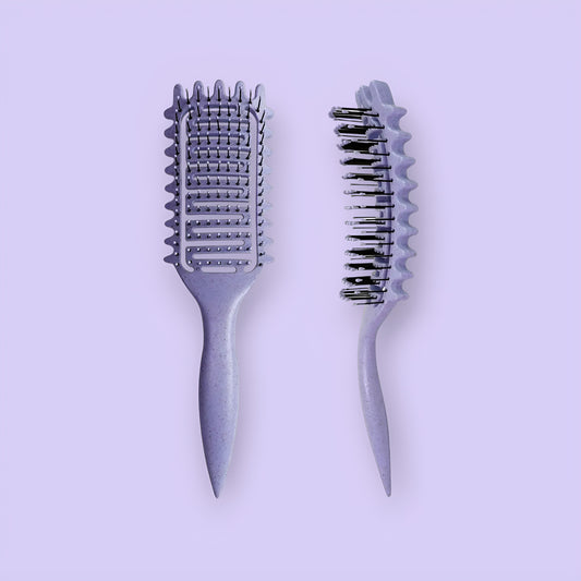 Curved styling brush for curly and wavy hair
Hair brush with round-tipped pins for painless detangling
Openwork hair brush for fast drying
Defining brush for natural volume and shape
Professional styling brush for home use